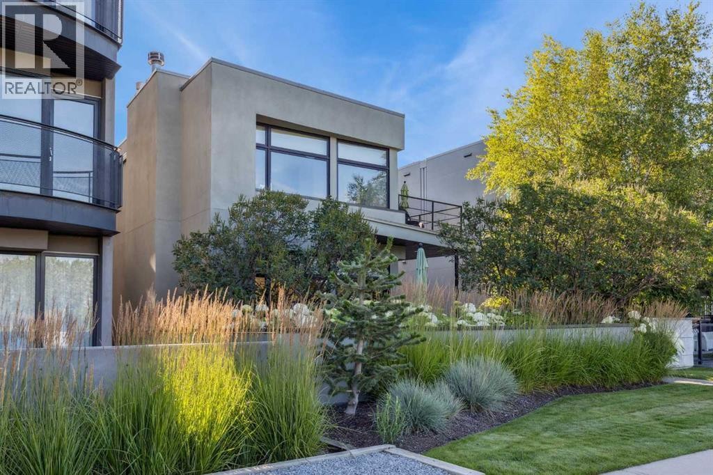 












3834 1A Street SW

,
Calgary,




Alberta
T2S1R5

