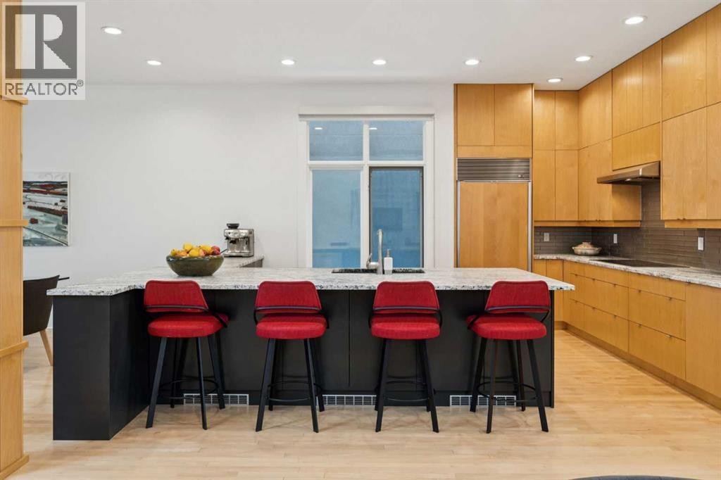 












3834 1A Street SW

,
Calgary,




Alberta
T2S1R5

