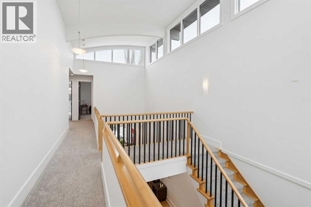 












3834 1A Street SW

,
Calgary,




Alberta
T2S1R5

