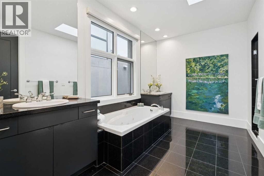 












3834 1A Street SW

,
Calgary,




Alberta
T2S1R5

