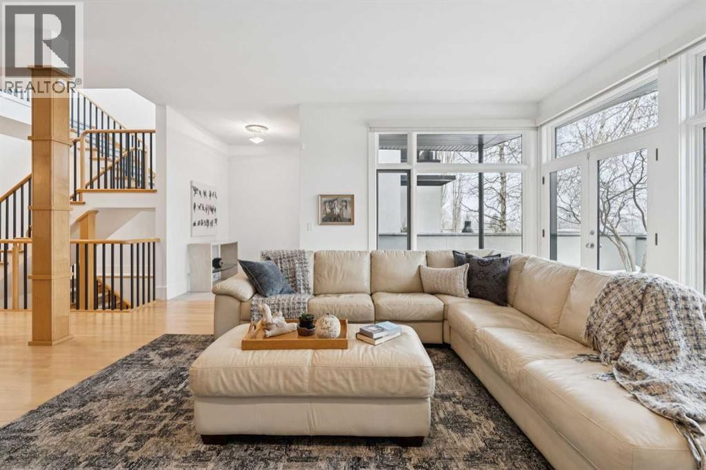 












3834 1A Street SW

,
Calgary,




Alberta
T2S1R5

