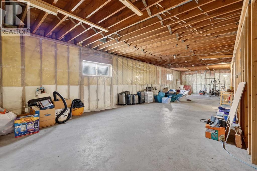 












119 3 Avenue W

,
Hussar,




Alberta
T0J1S0

