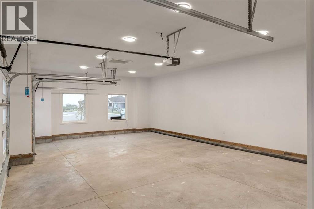 












232 Red Tail Ridge SE

,
High River,




Alberta
T1V0J8

