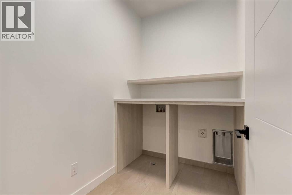 












232 Red Tail Ridge SE

,
High River,




Alberta
T1V0J8

