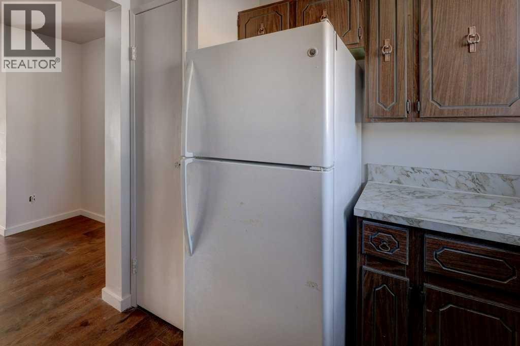 












33, 64 Whitnel Court NE

,
Calgary,




Alberta
T1Y5E3

