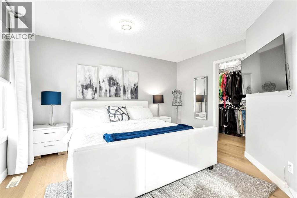 












419 Rocky Ridge Bay NW

,
Calgary,




Alberta
t3g4h8

