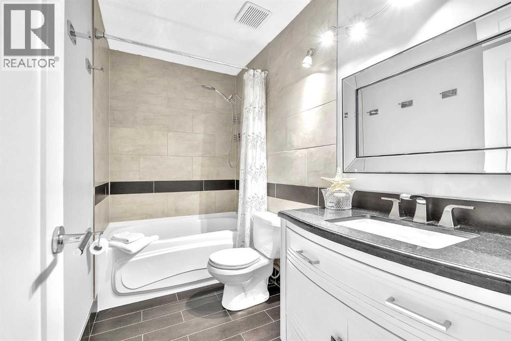 












419 Rocky Ridge Bay NW

,
Calgary,




Alberta
t3g4h8

