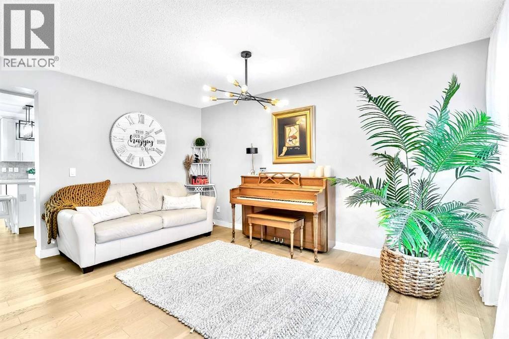 












419 Rocky Ridge Bay NW

,
Calgary,




Alberta
t3g4h8

