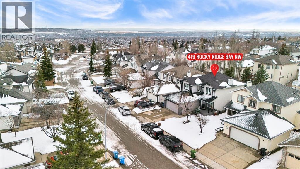 












419 Rocky Ridge Bay NW

,
Calgary,




Alberta
t3g4h8

