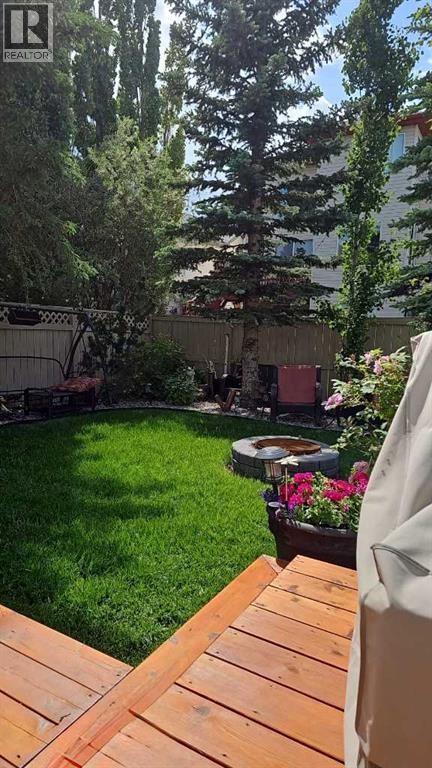 












419 Rocky Ridge Bay NW

,
Calgary,




Alberta
t3g4h8

