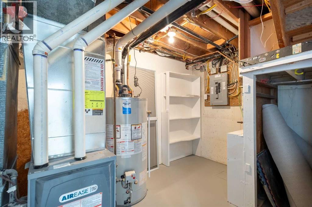 












811 Seattle Drive SW

,
Calgary,




Alberta
T2W0M9

