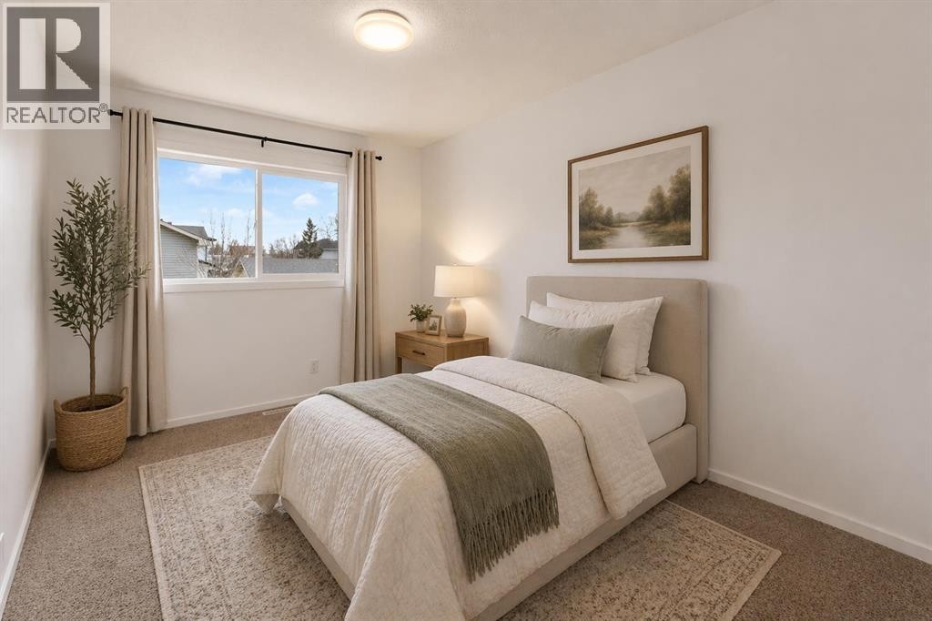 












79 Scenic Way NW

,
Calgary,




Alberta
T3L1B4

