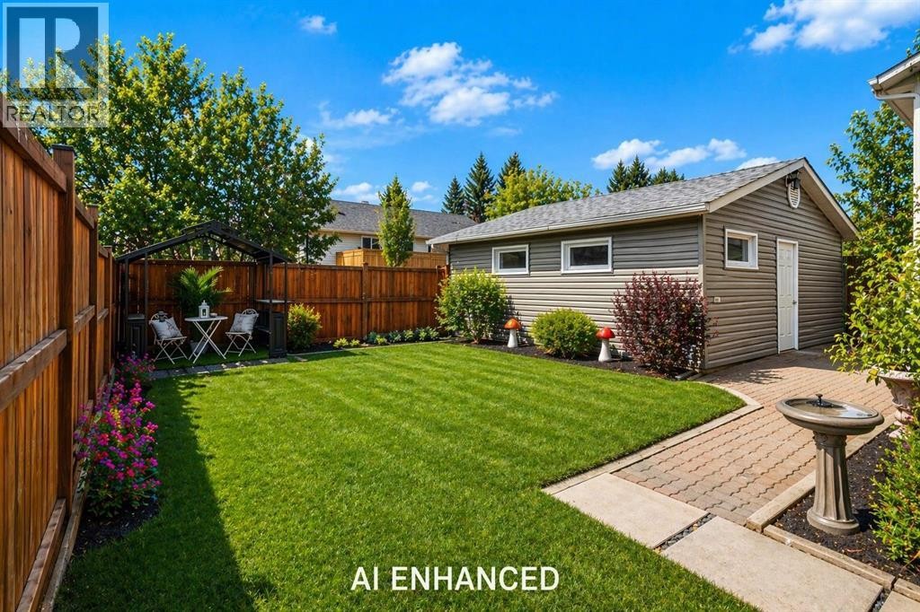












79 Scenic Way NW

,
Calgary,




Alberta
T3L1B4

