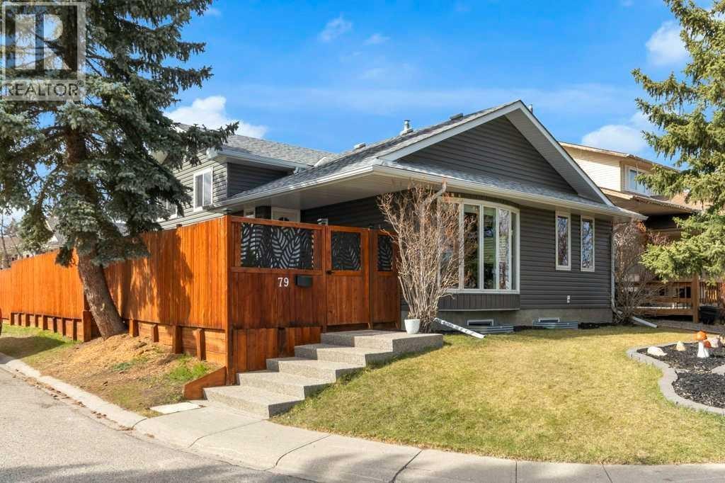 












79 Scenic Way NW

,
Calgary,




Alberta
T3L1B4

