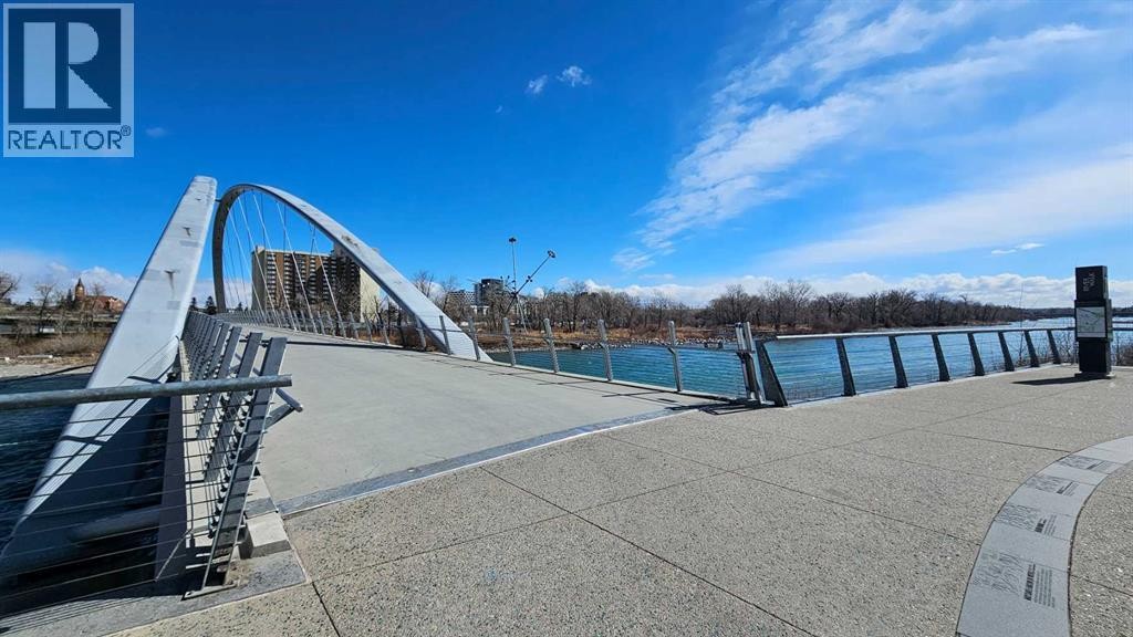 












407, 560 6 Avenue SE

,
Calgary,




Alberta
T2G1K7

