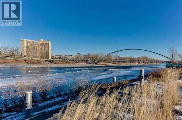 












407, 560 6 Avenue SE

,
Calgary,




Alberta
T2G1K7

