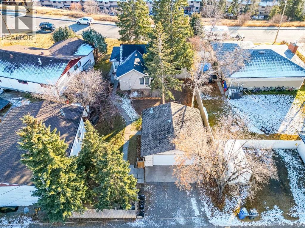 












30 Crescent Road E

,
Okotoks,




Alberta
T1S1G4

