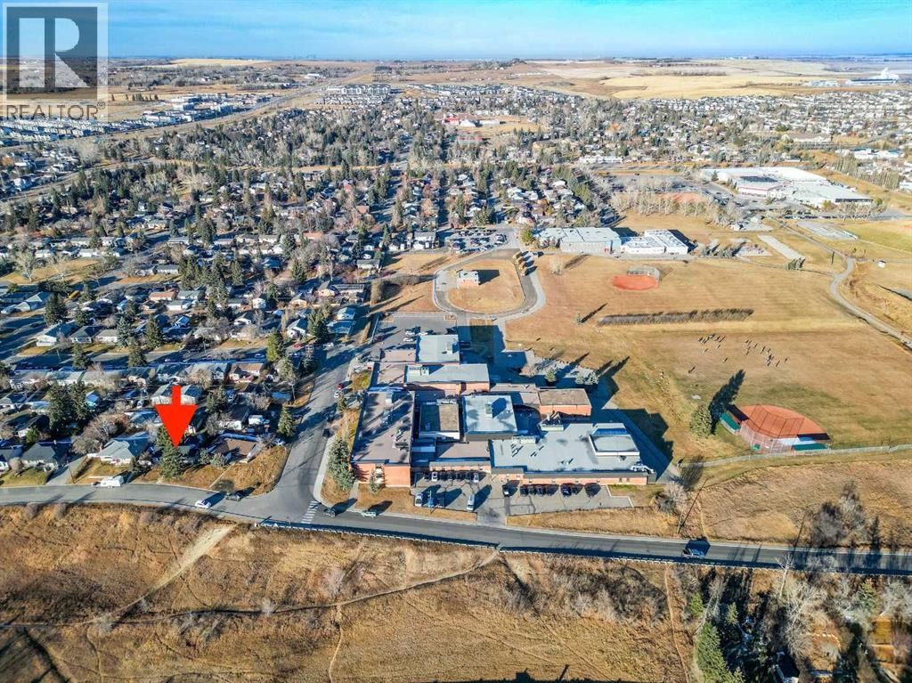 












30 Crescent Road E

,
Okotoks,




Alberta
T1S1G4

