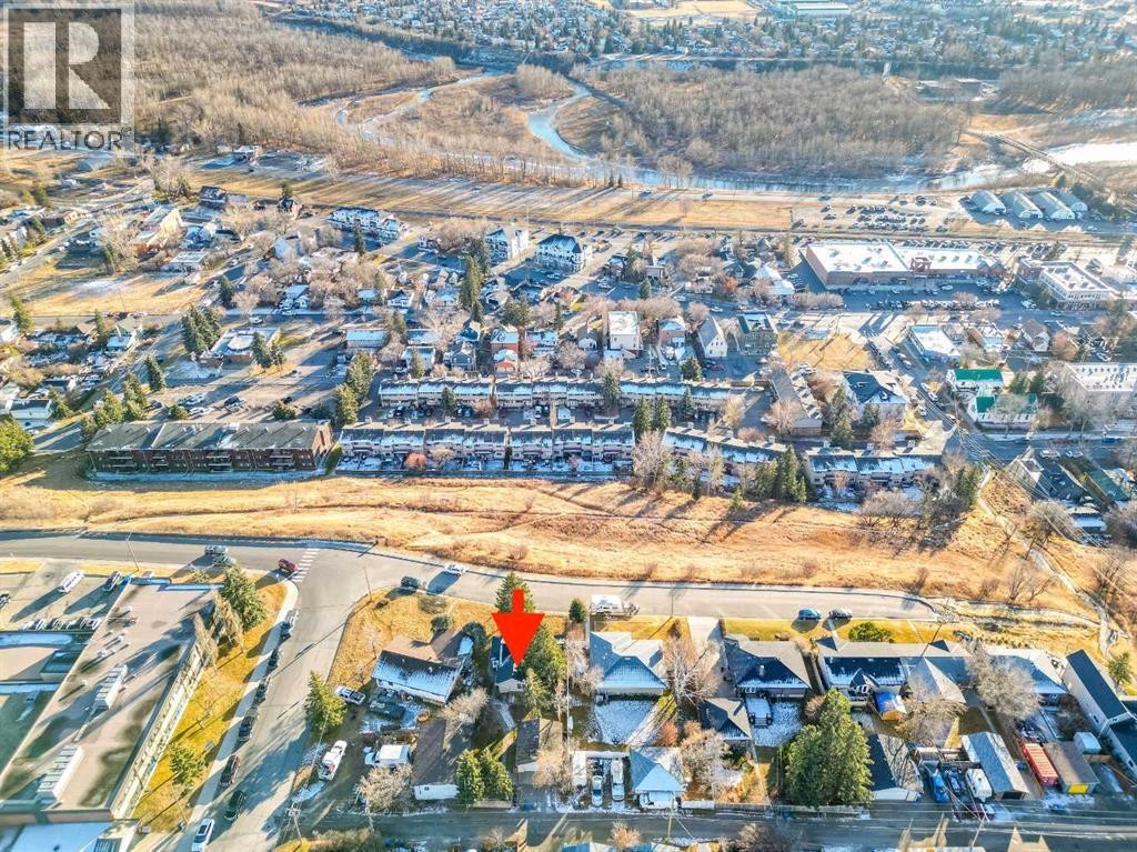 












30 Crescent Road E

,
Okotoks,




Alberta
T1S1G4

