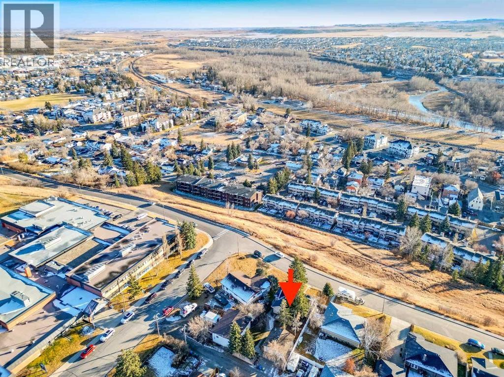 












30 Crescent Road E

,
Okotoks,




Alberta
T1S1G4

