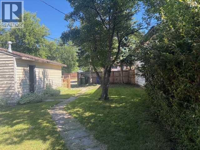 












30 Crescent Road E

,
Okotoks,




Alberta
T1S1G4

