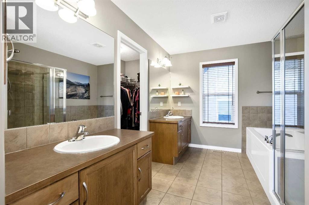 












29 Mahogany View SE

,
Calgary,




Alberta
T3M0T3

