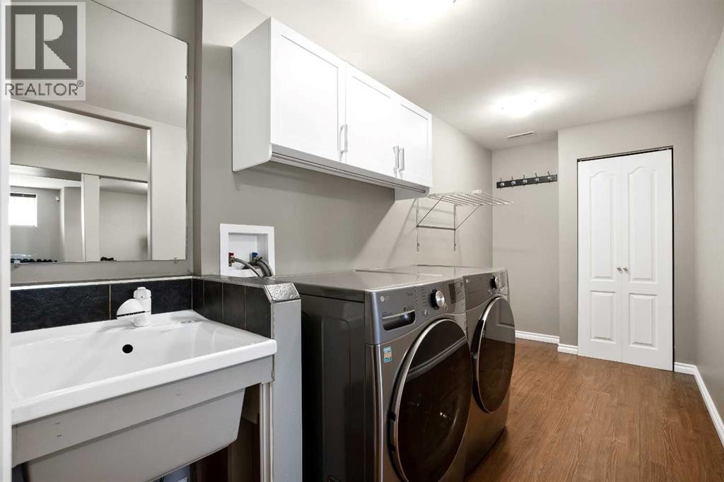 












29 Mahogany View SE

,
Calgary,




Alberta
T3M0T3

