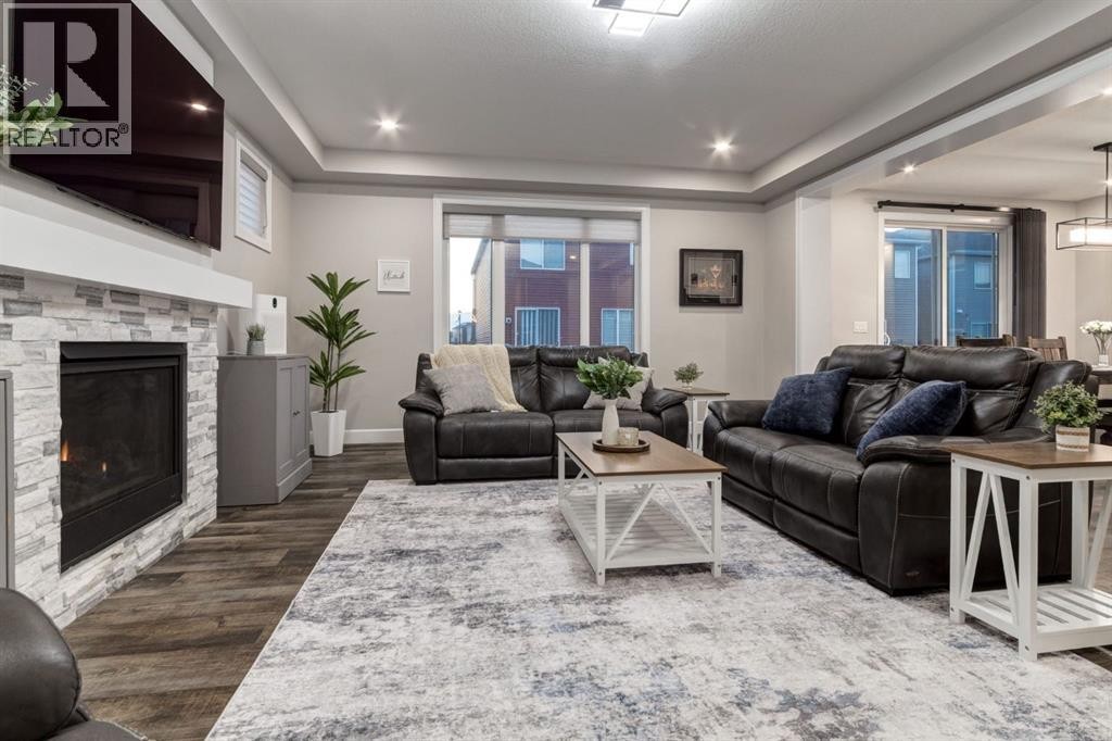 












166 Osborne Common SW

,
Airdrie,




Alberta
T4B5G7

