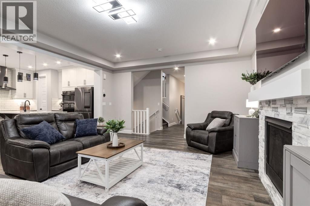 












166 Osborne Common SW

,
Airdrie,




Alberta
T4B5G7

