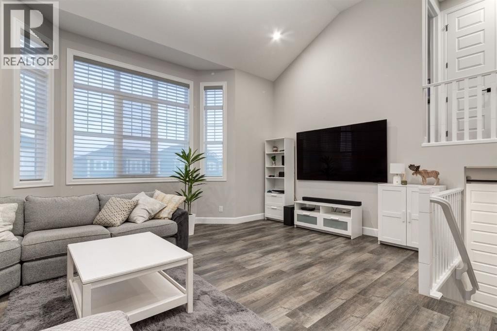 












166 Osborne Common SW

,
Airdrie,




Alberta
T4B5G7

