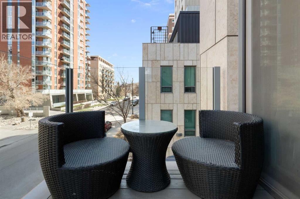 












203, 137 26 Avenue SW

,
Calgary,




Alberta
T2S0M2

