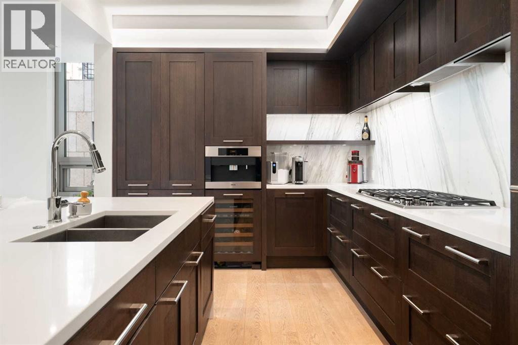 












203, 137 26 Avenue SW

,
Calgary,




Alberta
T2S0M2

