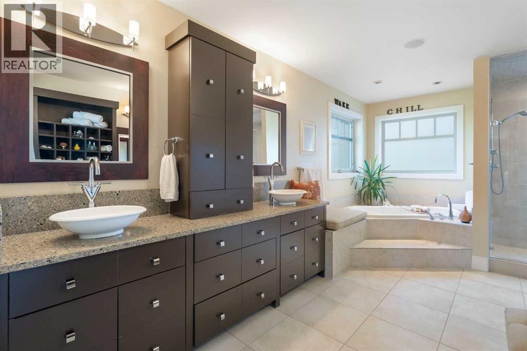 












1308 21 Avenue NW

,
Calgary,




Alberta
T2M1L4

