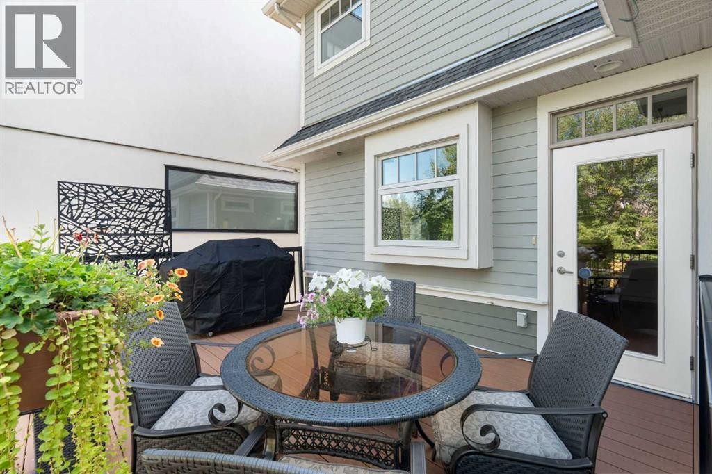 












1308 21 Avenue NW

,
Calgary,




Alberta
T2M1L4

