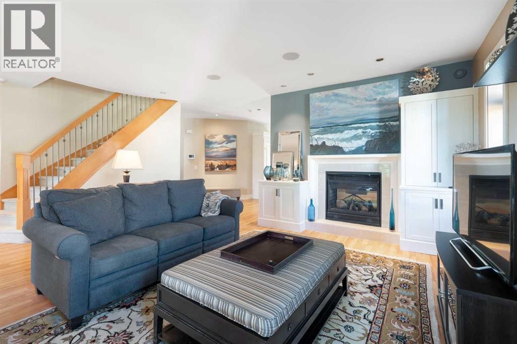 












1308 21 Avenue NW

,
Calgary,




Alberta
T2M1L4

