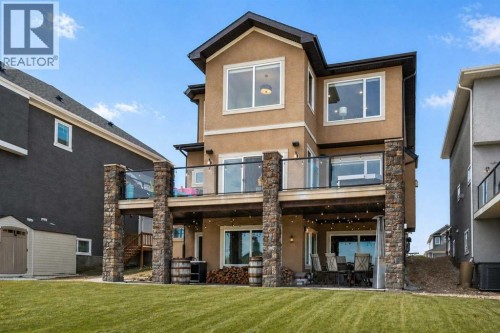 LANDSCAPED YARD AND EXTENDED DECK