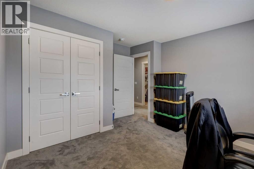 












154 Amblehurst Way NW

,
Calgary,




Alberta
T3P2A1


