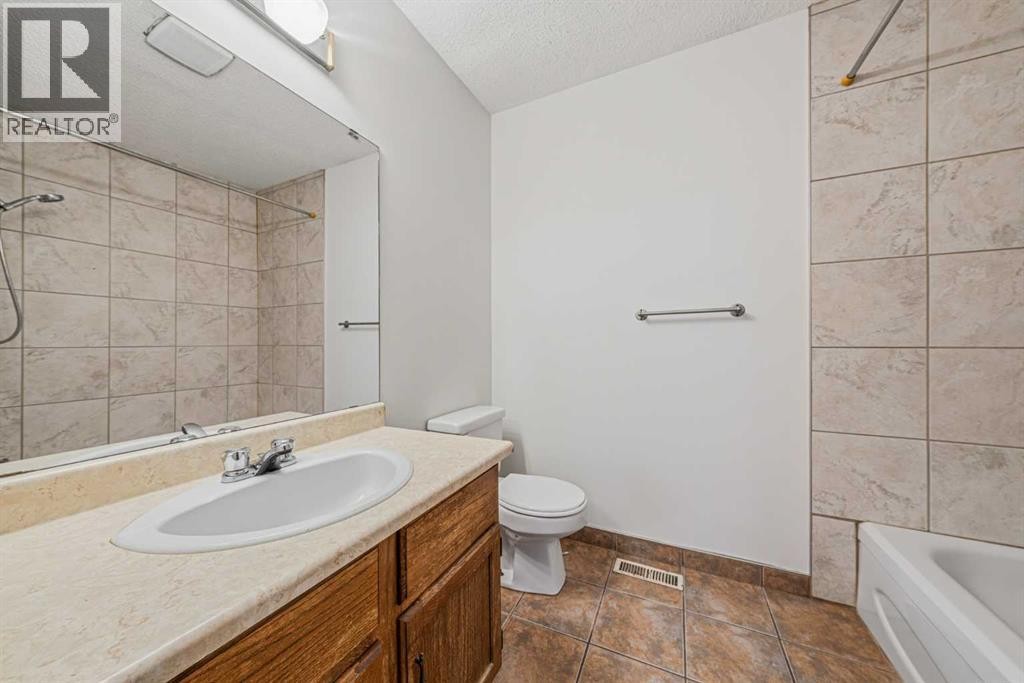 












2164 Summerfield Boulevard SE

,
Airdrie,




Alberta
T4B1X5


