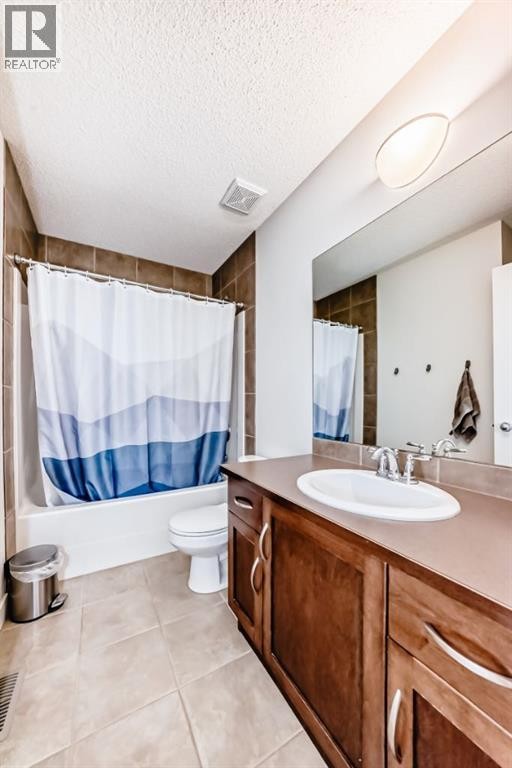 












799 Tuscany Drive NW

,
Calgary,




Alberta
T3L3A4

