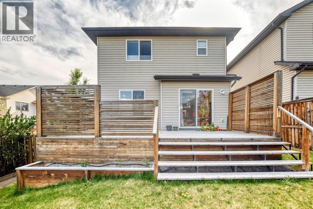 












799 Tuscany Drive NW

,
Calgary,




Alberta
T3L3A4

