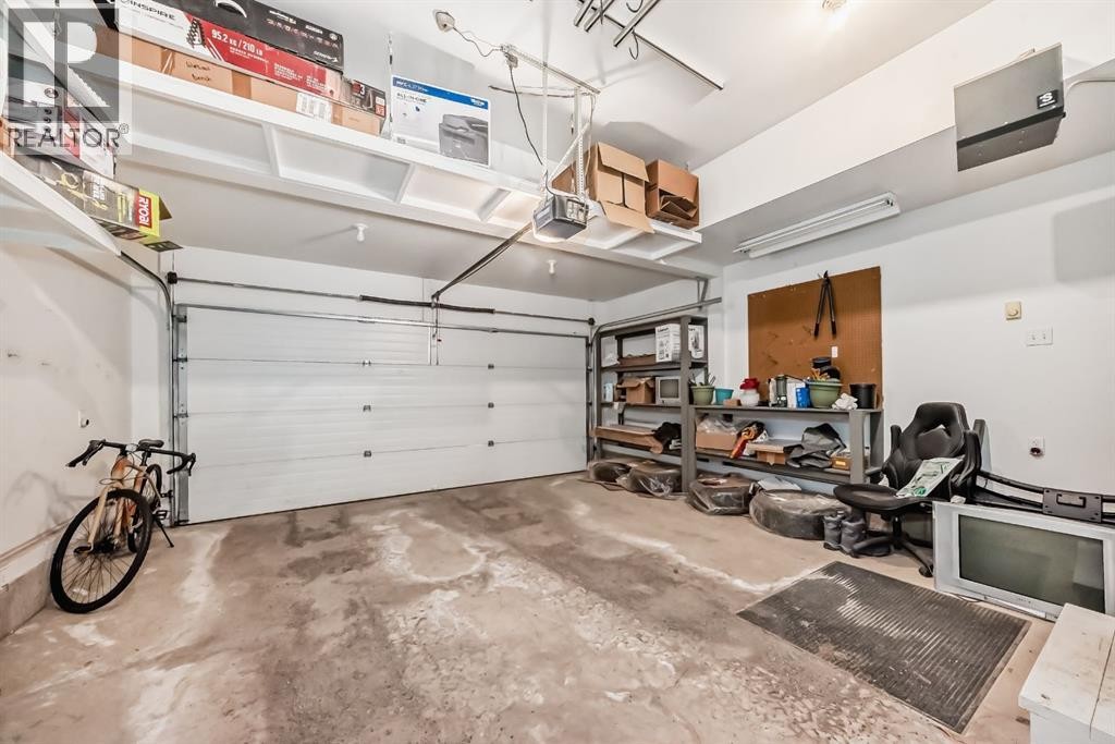 












799 Tuscany Drive NW

,
Calgary,




Alberta
T3L3A4

