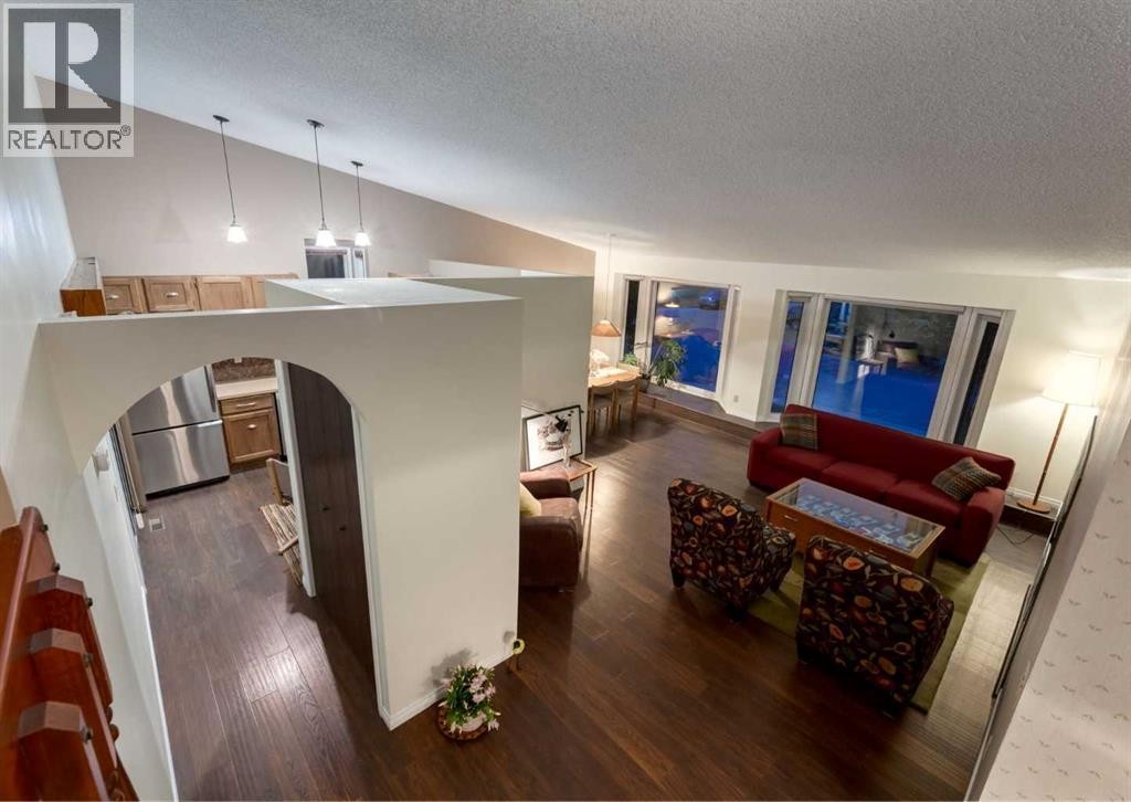 












63 Brookpark Crescent SW

,
Calgary,




Alberta
T2W2W6

