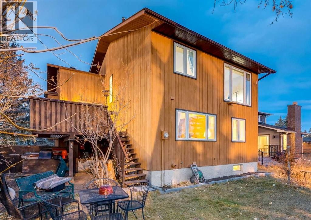 












63 Brookpark Crescent SW

,
Calgary,




Alberta
T2W2W6

