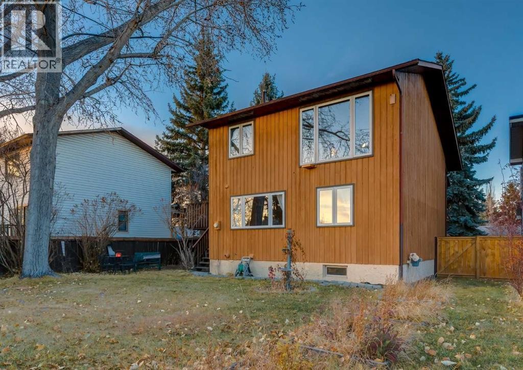 












63 Brookpark Crescent SW

,
Calgary,




Alberta
T2W2W6

