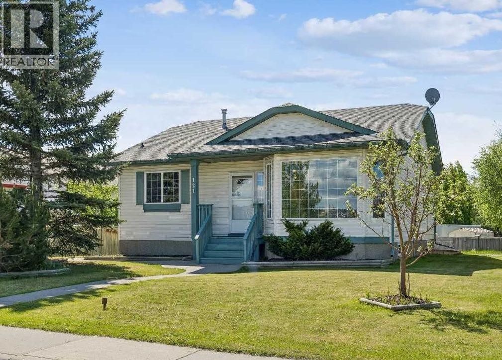 












121 Quigley Drive

,
Cochrane,




Alberta
T4C1R1


