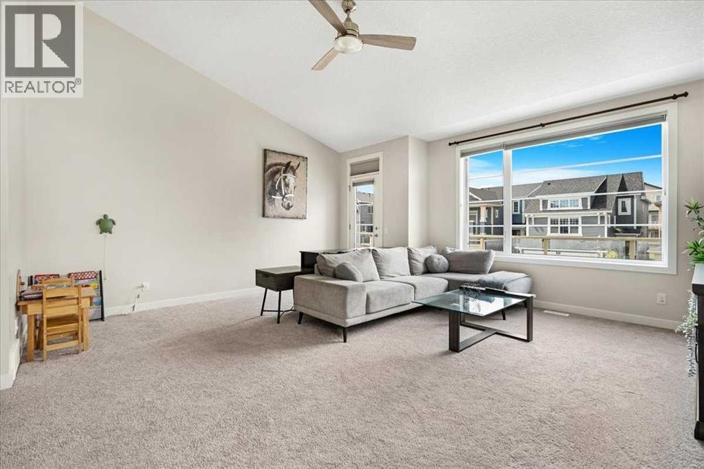 












89 Sage Bluff Rise NW

,
Calgary,




Alberta
T3R1T4

