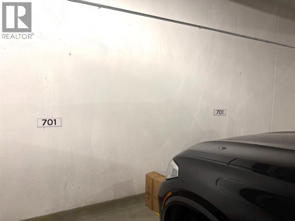 












701, 8445 Broadcast Avenue SW

,
Calgary,




Alberta
T3H6B6

