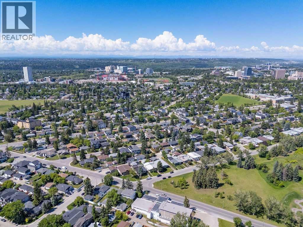 












2808 19 Street NW

,
Calgary,




Alberta
T2M3V8

