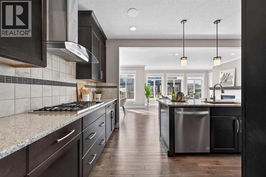 












248 Marquis Landing SE

,
Calgary,




Alberta
T3M2H3

