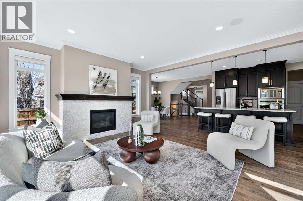 












248 Marquis Landing SE

,
Calgary,




Alberta
T3M2H3

